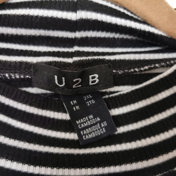 Urban Behaviour Striped Bodysuit - Picture 2 of 2